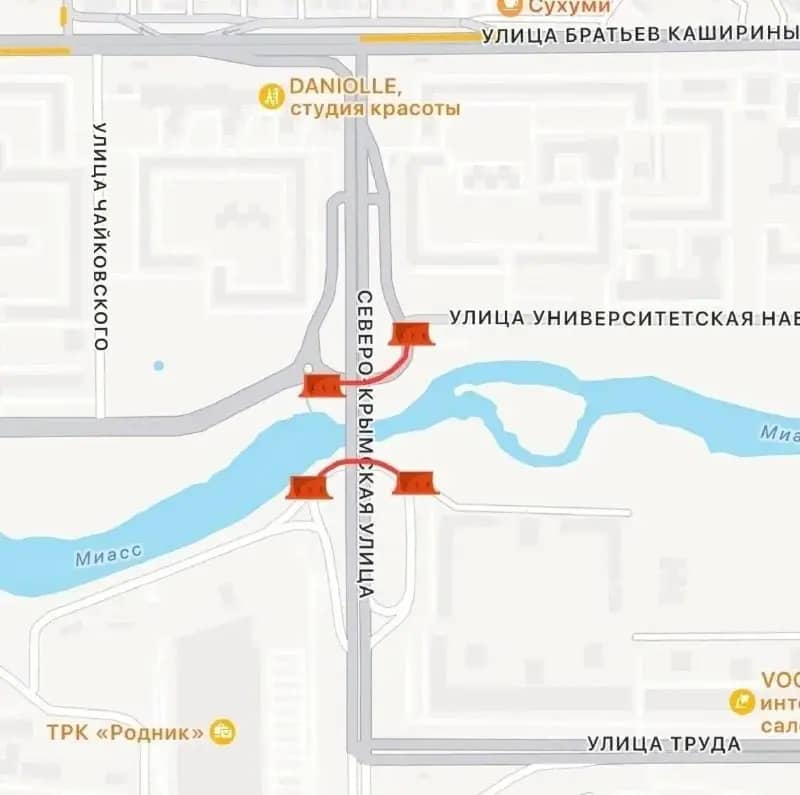 Проезд под мостом на Северо-Крымской временно перекрыли из-за подъема воды