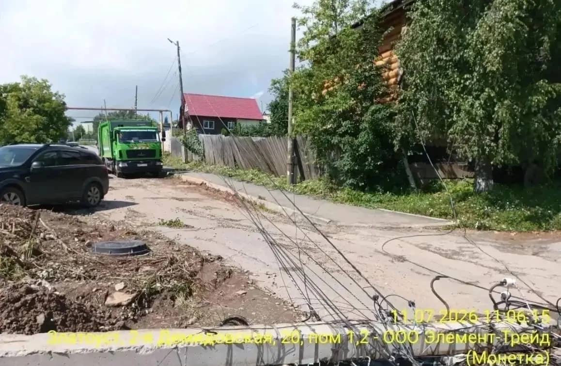 В Златоусте не могут вывезти мусор после урагана из-за завалов
