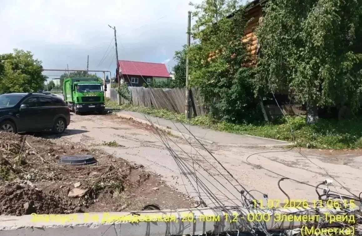 В Златоусте не могут вывезти мусор после урагана из-за завалов