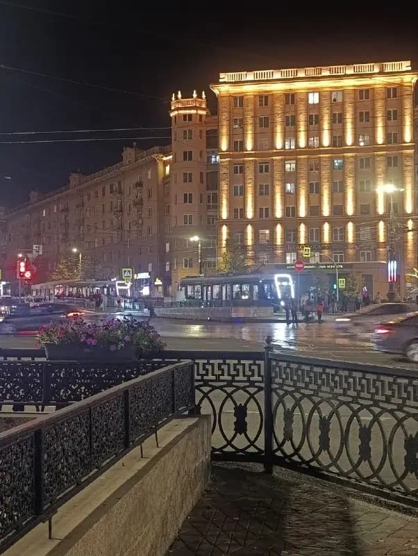 В центре Челябинска в ДТП пострадал полицейский