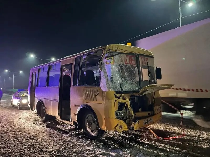 Суд взыскал с Рощинской школы 290 тысяч рублей за травмы детей в ДТП